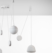 Lampa wisząca Planets 4 opalizowana Brokis