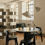Lampa wisząca Pose 43 cm beżowa Tom Dixon