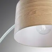 Lampa podłogowa Chop jesionowa kave home