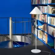 Lampa podłogowa Keglen biała Louis Poulsen