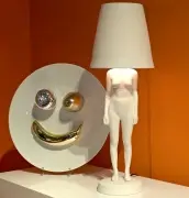 lampa stołowa hiding lady pols potten
