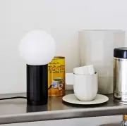 Lampa stołowa Turn On czarna Hay