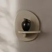Półka ścienna Pilu 25 cm kaszmirowa Ferm Living