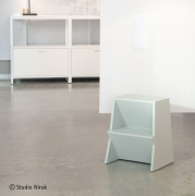 Stołek Mono jasnoszary Richard Lampert