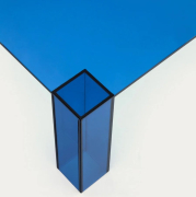 Stolik kawowy Adularia 85 cm niebieski kave home