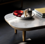 Stolik kawowy Fly SC5 dąb olejowany-biały marmur Andtradition
