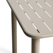 Stół ogrodowy Brai 180 cm beżowy kave home