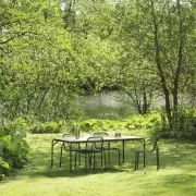 Stół ogrodowy Vig 200 cm ciemnozielony Normann Copenhagen
