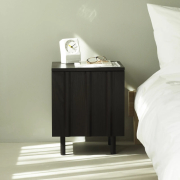 Szafka nocna Rib czarna Normann Copenhagen