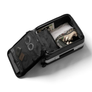 Walizka Ramverk Pro Carry-on Front-access Silver DB Journey