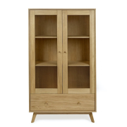 Witryna Kensal Woodman